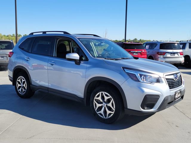 Used 2020 Subaru Forester Premium AWD/4WD image 4