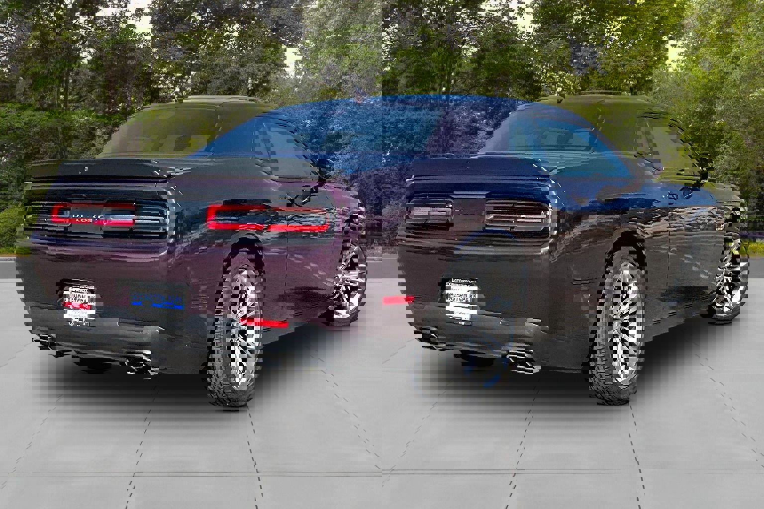 Used 2022 Dodge Challenger R/T w/ Shaker Package image 5