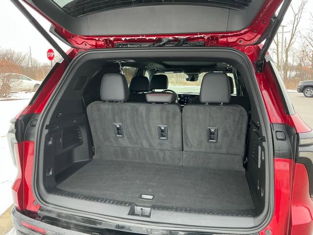 Used 2024 Chevrolet Traverse RS w/ LPO, Floor Liner Package image 14