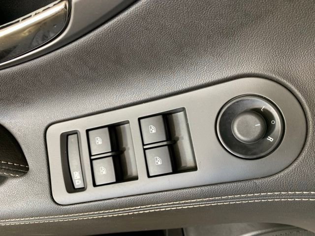 Used 2011 Buick LaCrosse CXL FWD image 27