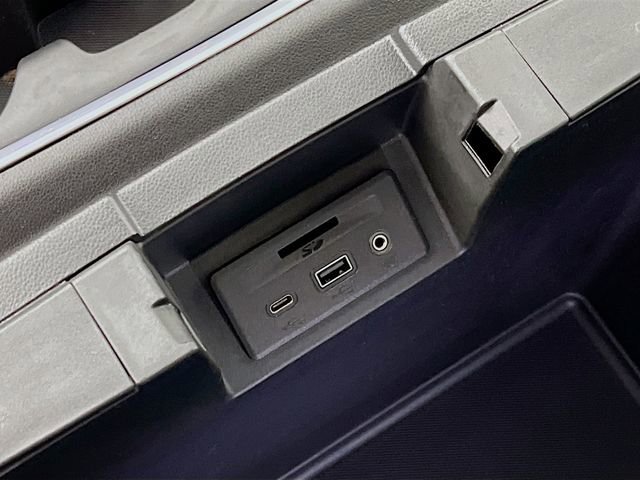 Used 2020 Chevrolet Silverado 1500 RST w/ All-Star Edition image 33