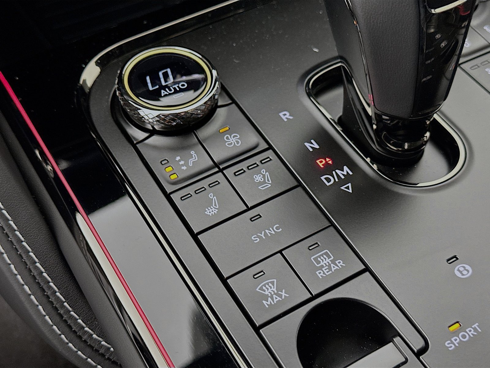 New 2026 Bentley Flying Spur V8 AWD/4WD image 29