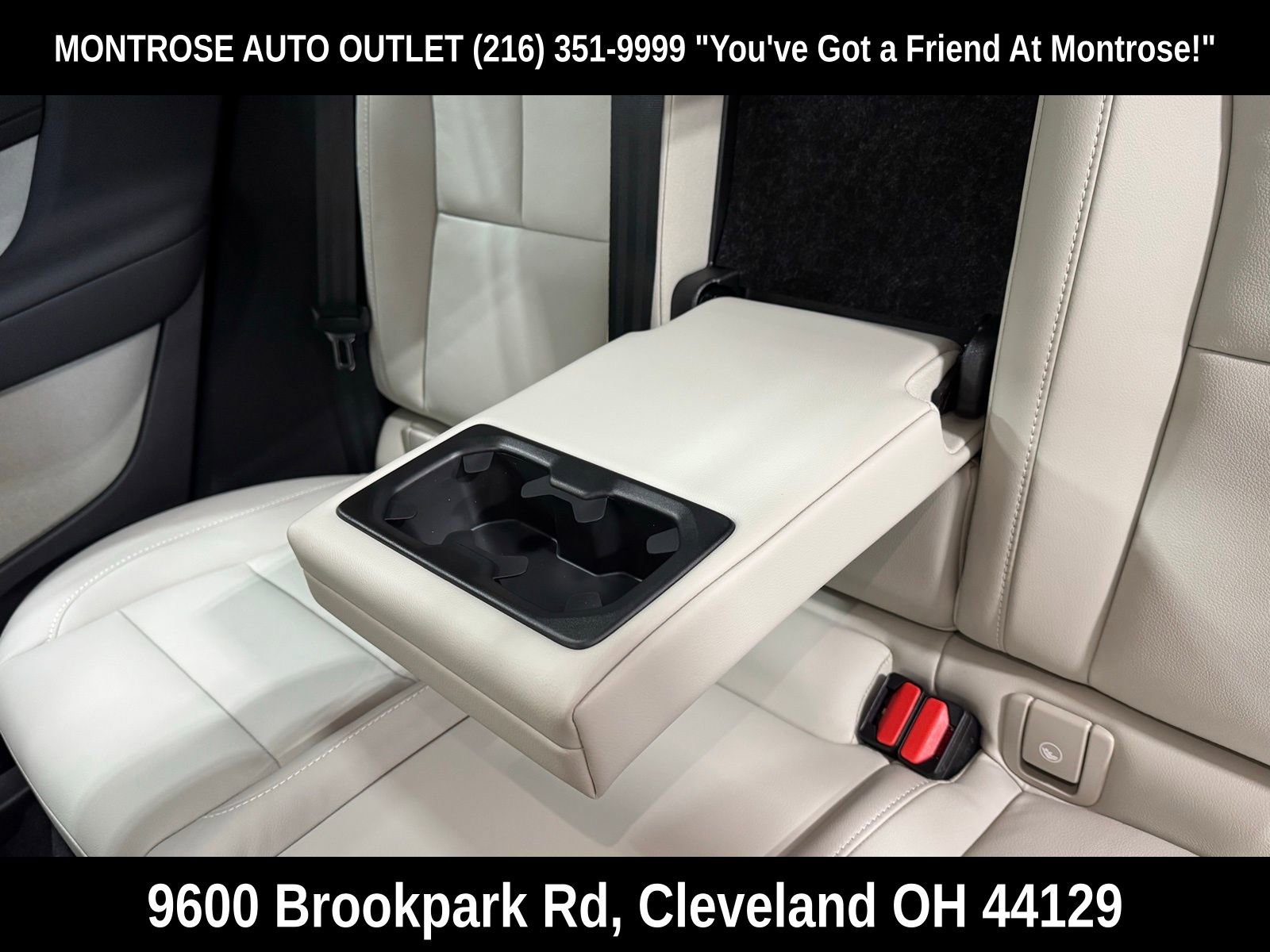 New 2026 Volvo XC40 B5 Plus w/ Protection Package Premier image 34