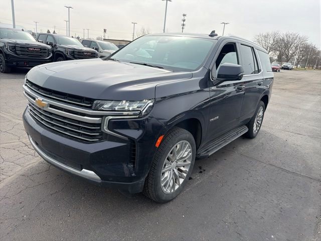 Used 2023 Chevrolet Tahoe LT w/ LT Signature Package image 5