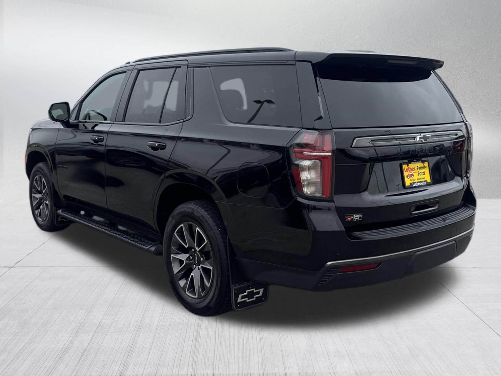 Used 2021 Chevrolet Tahoe Z71 AWD/4WD image 5
