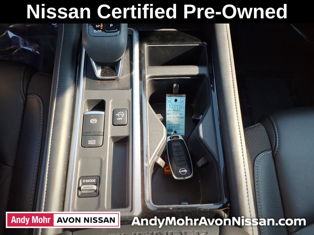 Certified 2025 Nissan Pathfinder SL FWD image 27