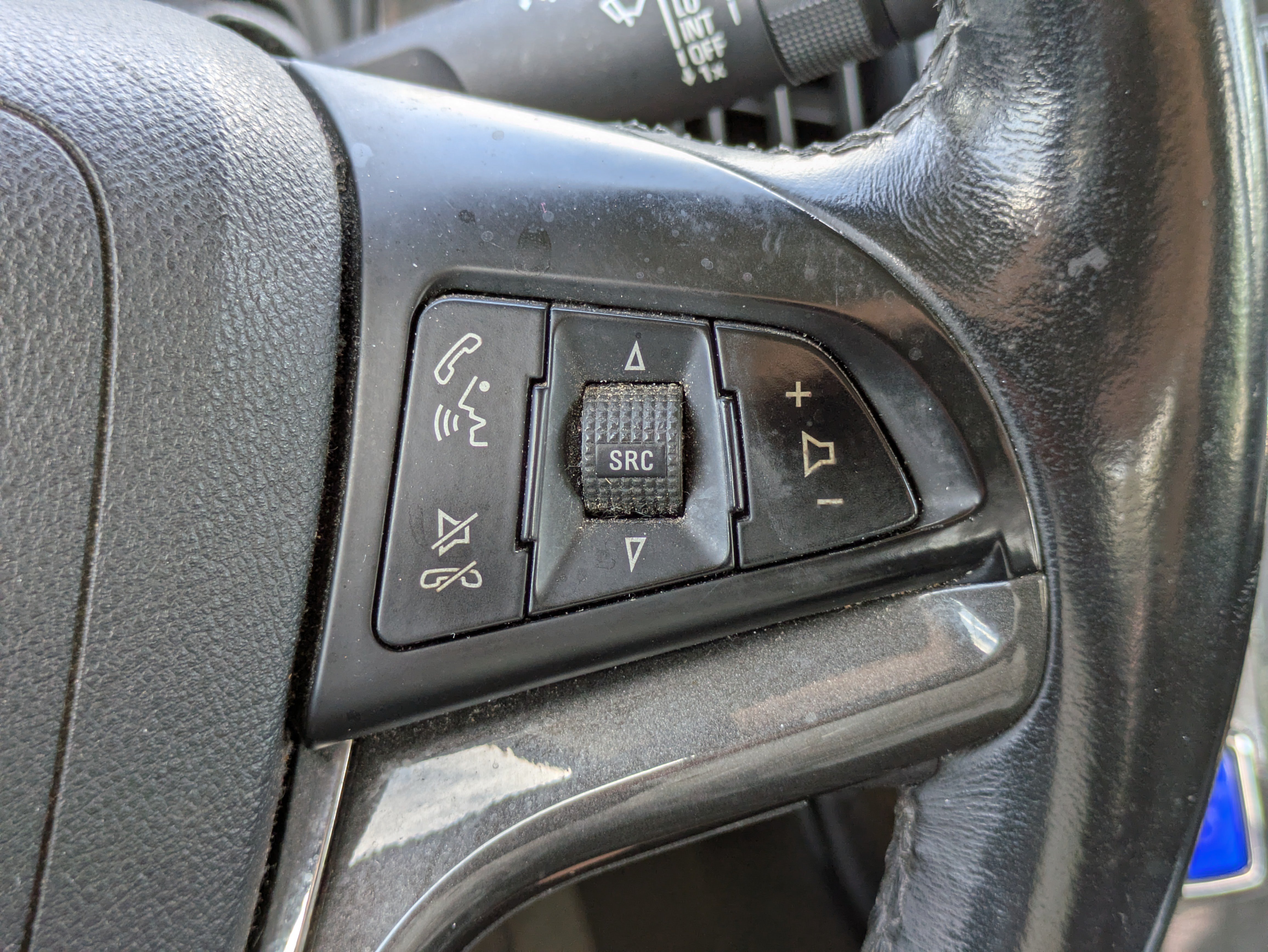 Used 2014 Chevrolet Volt FWD image 22
