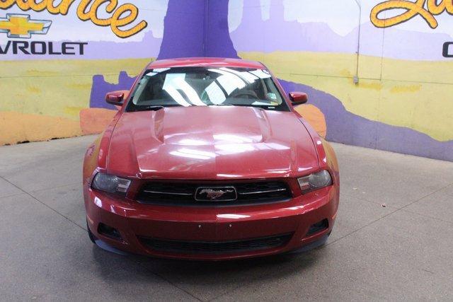 Used 2010 Ford Mustang Coupe image 3