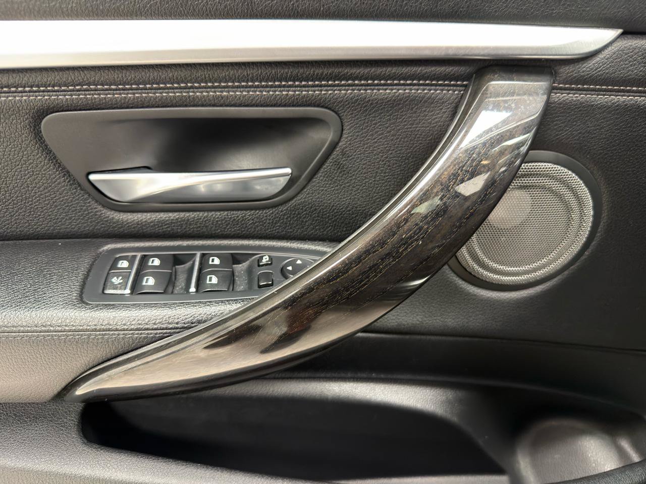 Used 2018 BMW 340i Gran Turismo xDrive AWD/4WD image 15