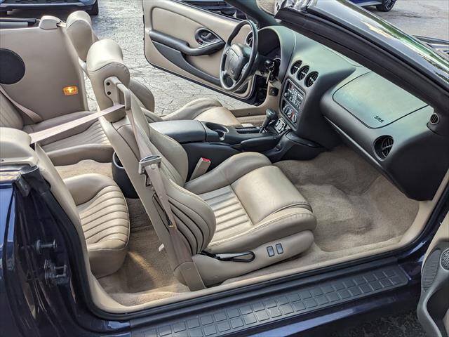 Used 2002 Pontiac Firebird Trans Am RWD image 14