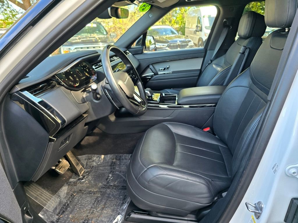 Used 2024 Land Rover Range Rover Sport Dynamic SE image 18