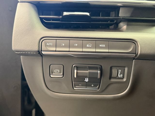 Used 2023 Cadillac Escalade Sport AWD/4WD image 26