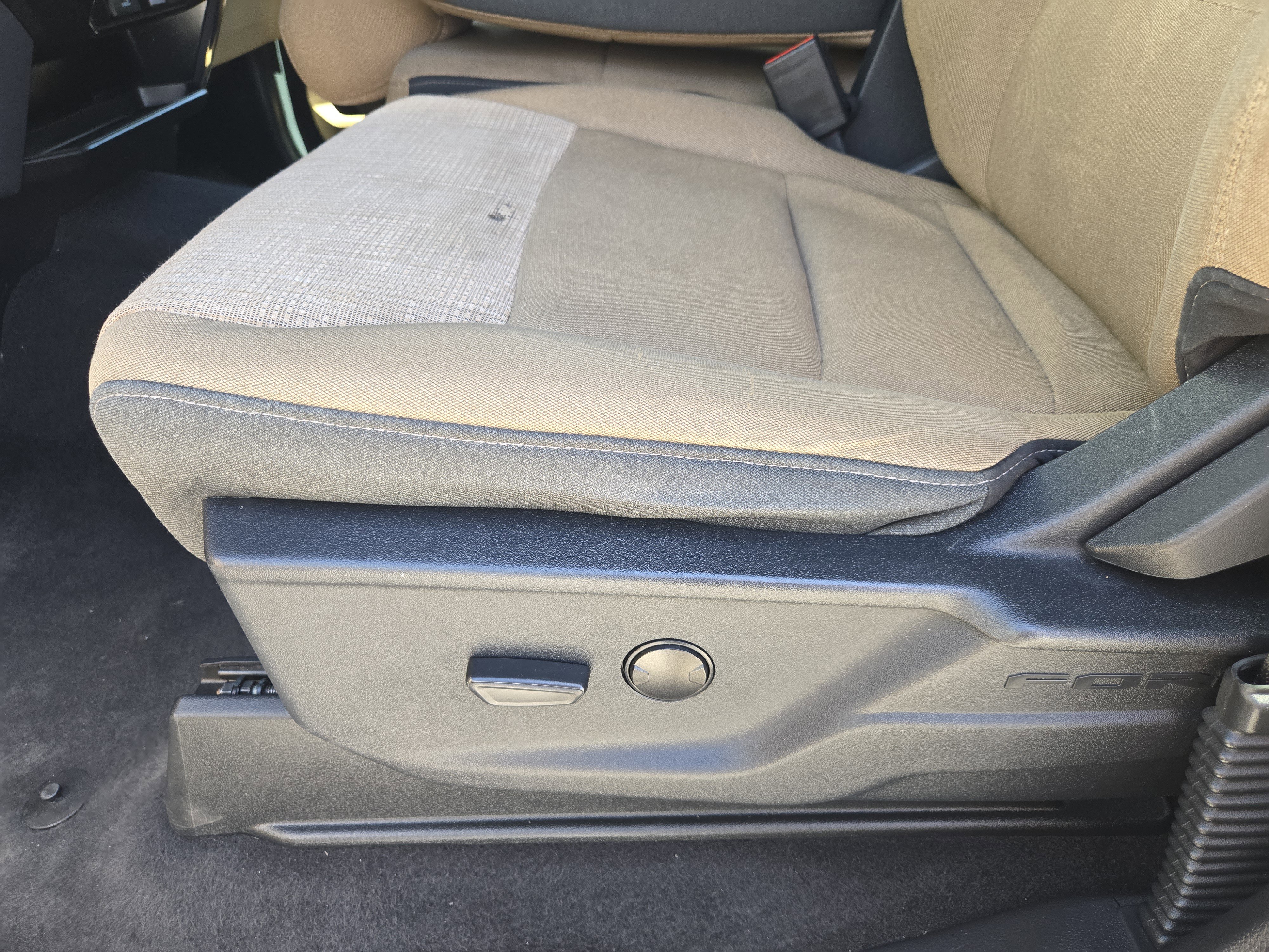 Used 2023 Ford F150 XLT image 26