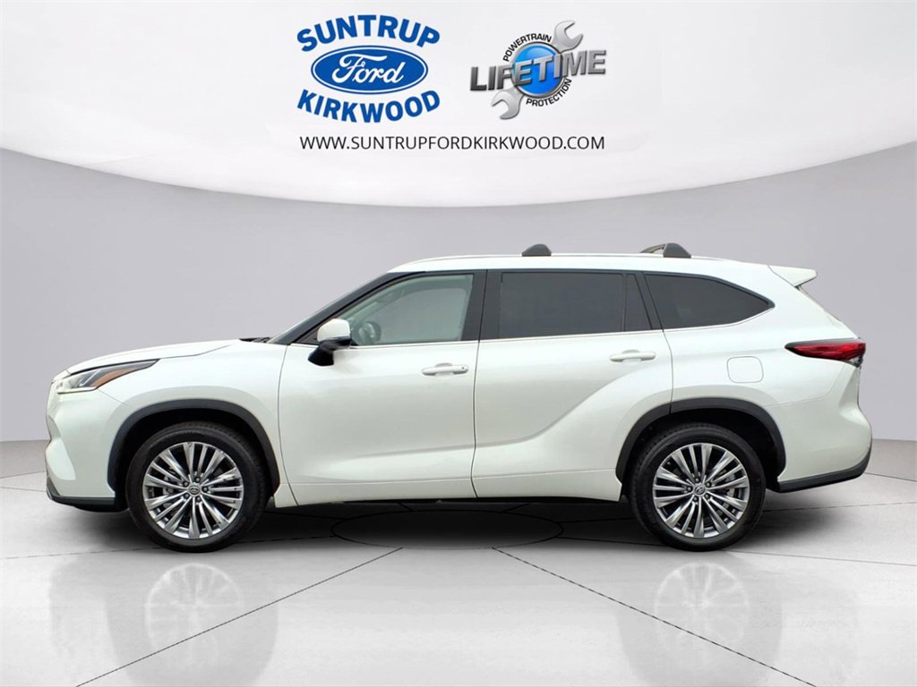 Used 2020 Toyota Highlander Platinum image 19