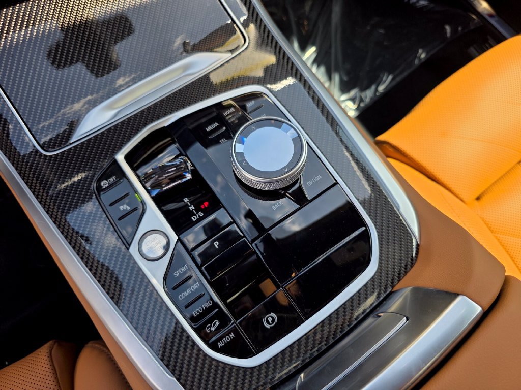 New 2026 BMW X5 M60i AWD/4WD image 15
