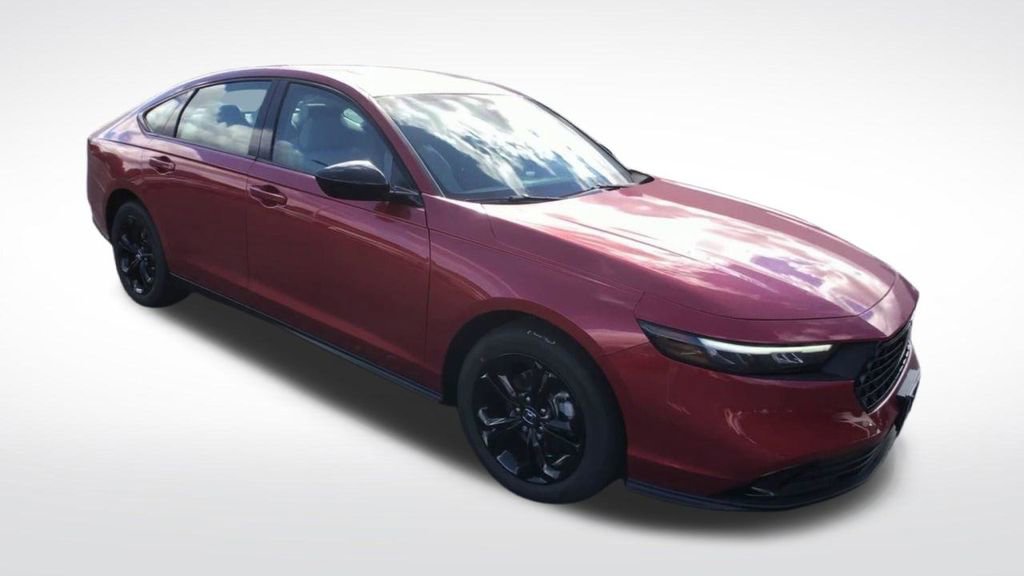 Used 2025 Honda Accord SE image 2