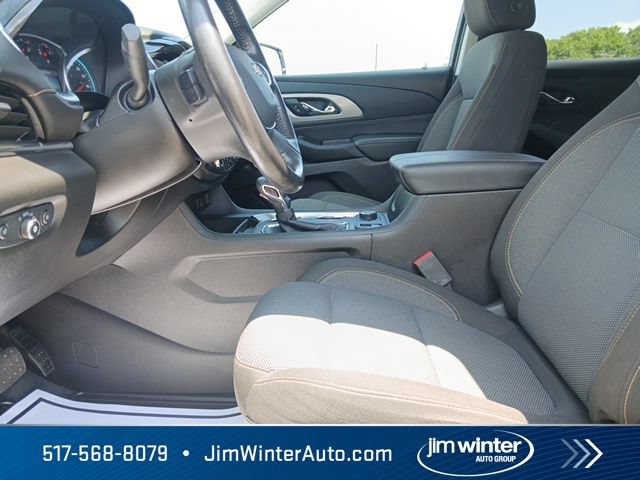Used 2021 Chevrolet Traverse LT FWD image 18