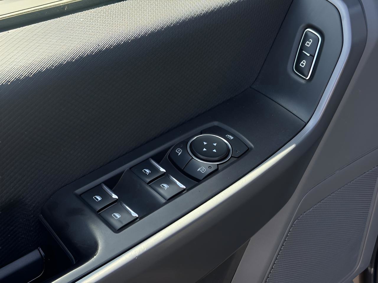 Used 2023 Ford F150 XLT image 11