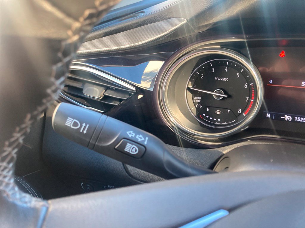 Used 2023 Buick Encore GX Essence w/ Experience Buick Package FWD image 27