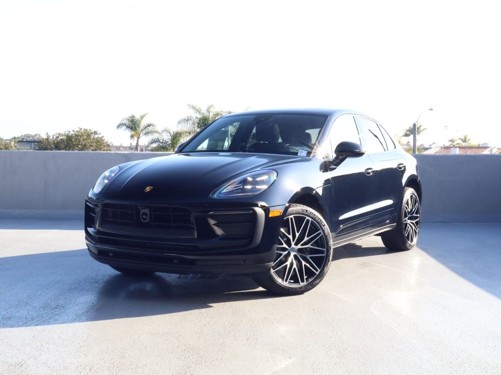 New 2026 Porsche Macan AWD/4WD image 1