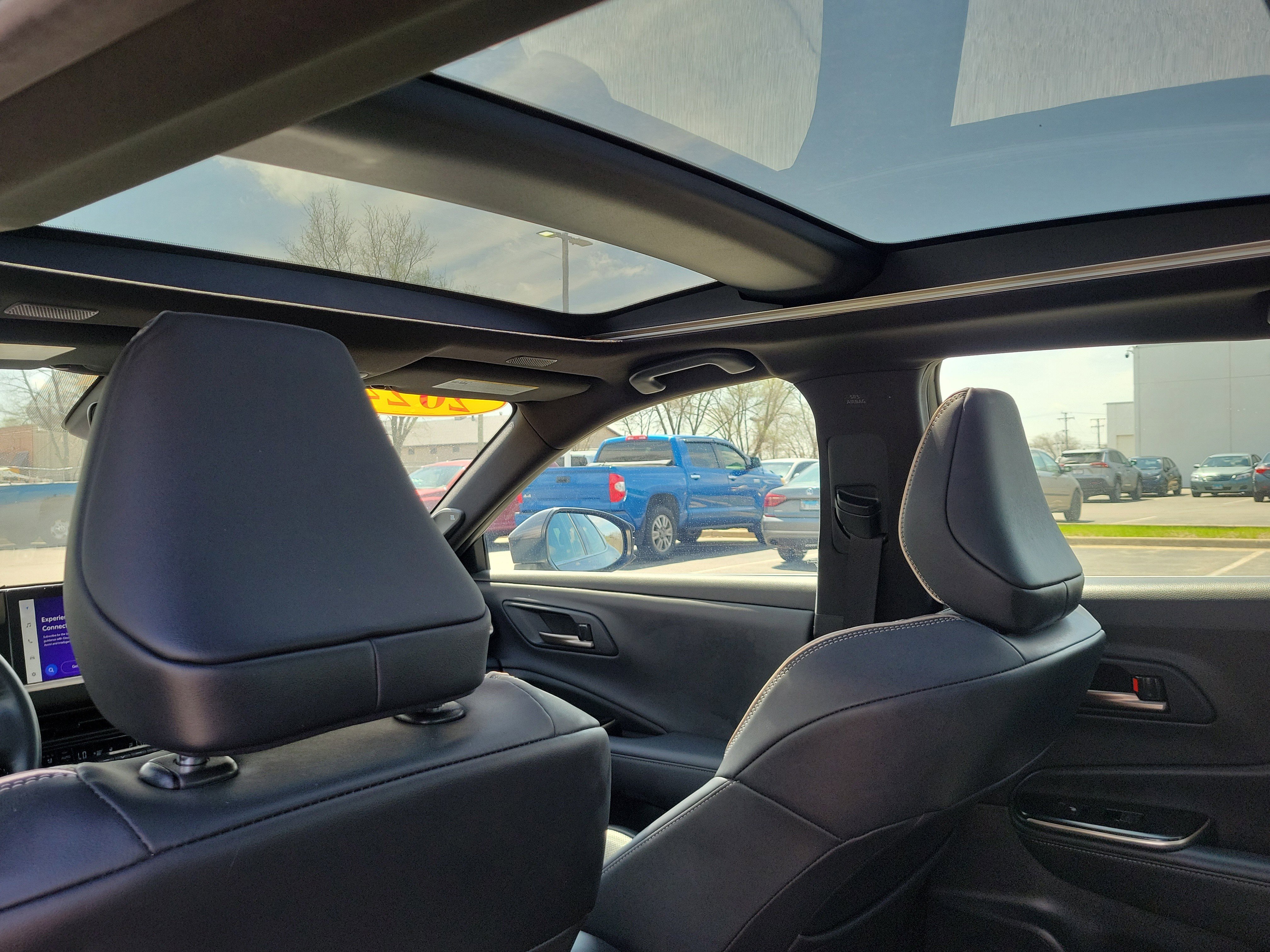 Used 2024 Toyota Crown Limited image 18