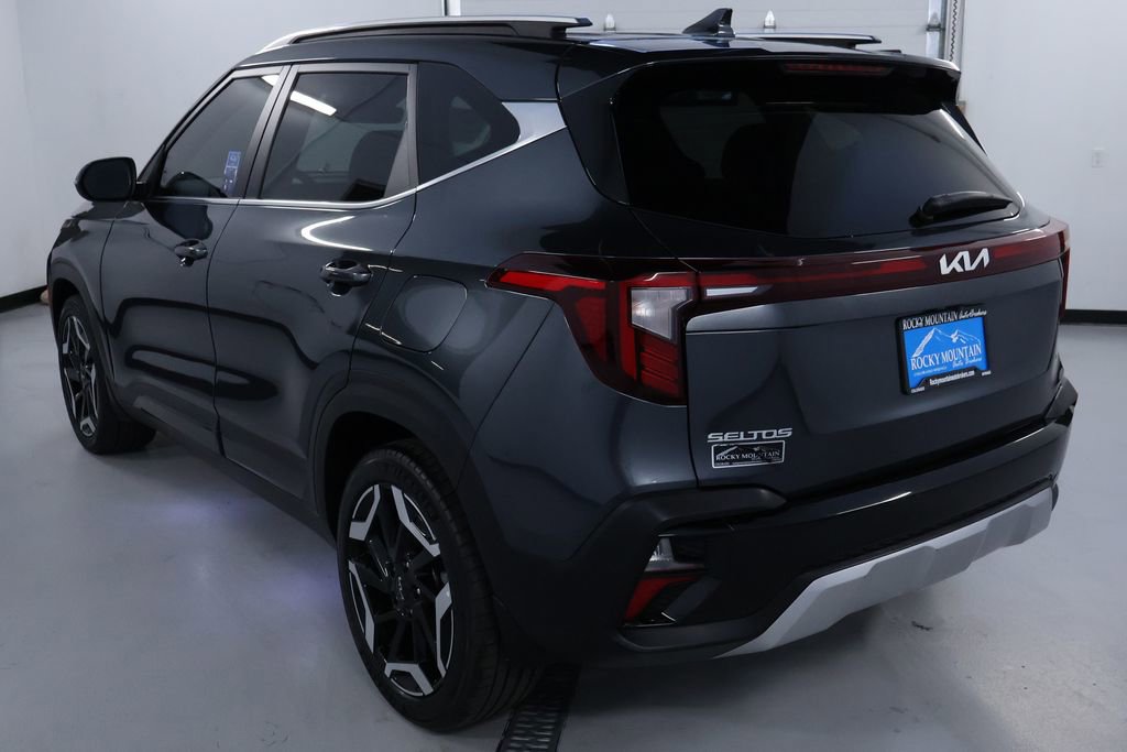 Used 2024 Kia Seltos SX w/ SX Sunroof Package image 5