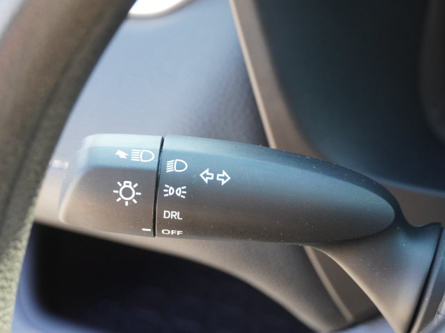 Used 2025 Toyota RAV4 LE AWD/4WD image 27