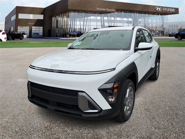 New 2026 Hyundai Kona SE