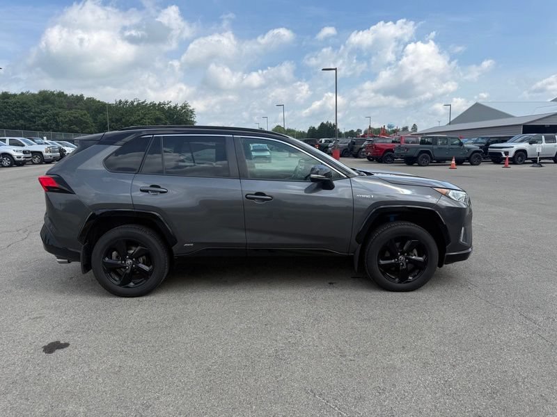 Used 2021 Toyota RAV4 XSE w/ XSE Grade Weather Package AWD/4WD image 5