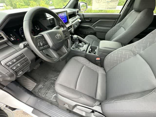 New 2024 Toyota Tacoma SR w/ SR Upgrade Package AWD/4WD image 14