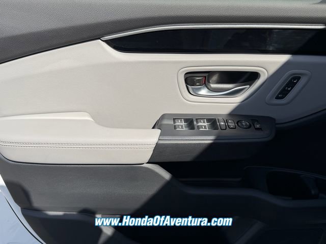 Certified 2024 Honda Pilot EX-L image 16