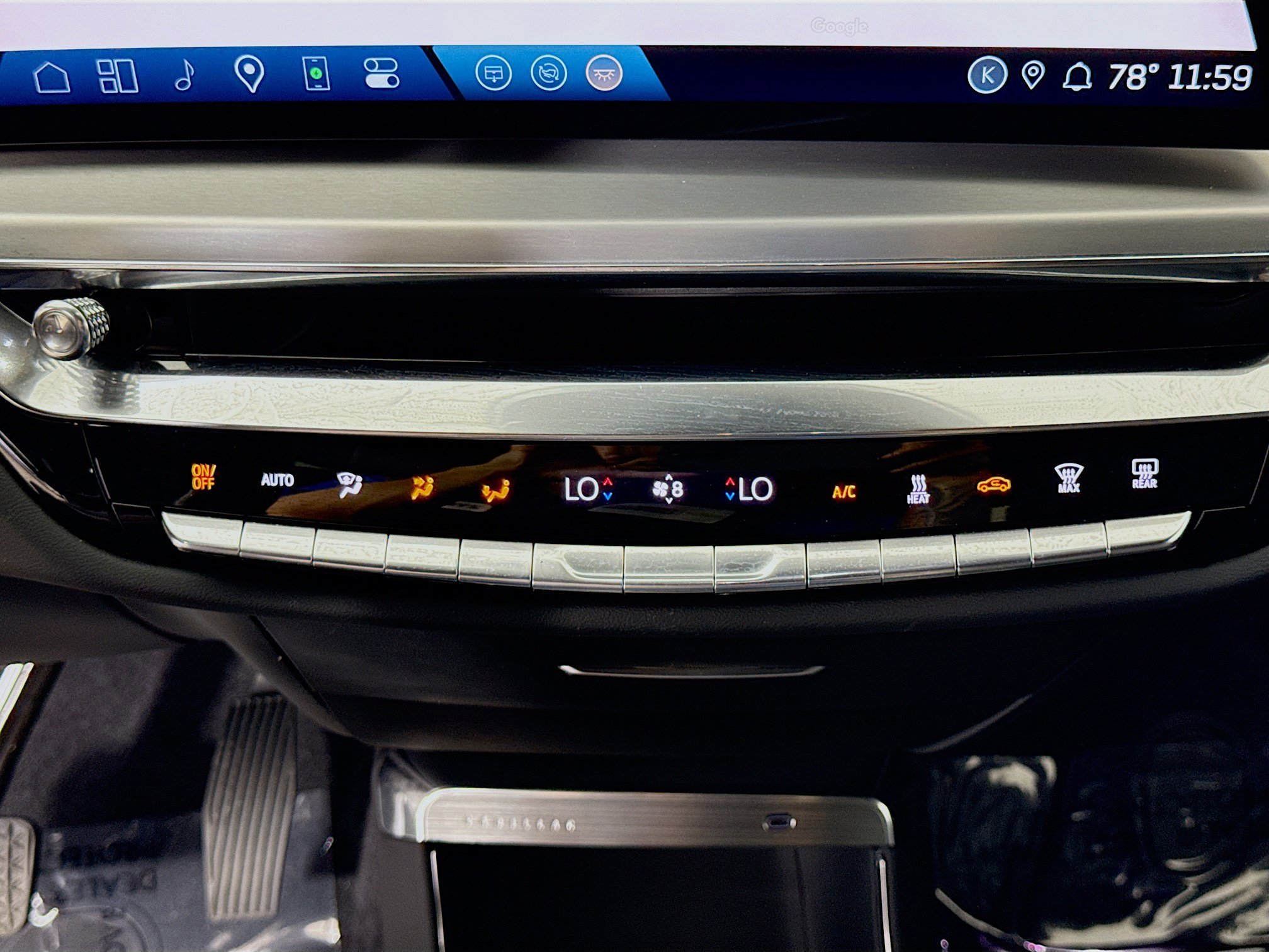 Used 2025 Cadillac Lyriq Sport image 16