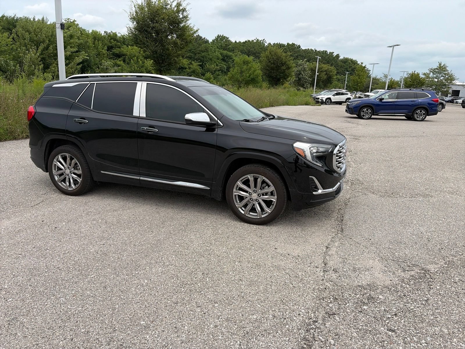 Used 2018 GMC Terrain Denali w/ Advanced Safety Package AWD/4WD image 8