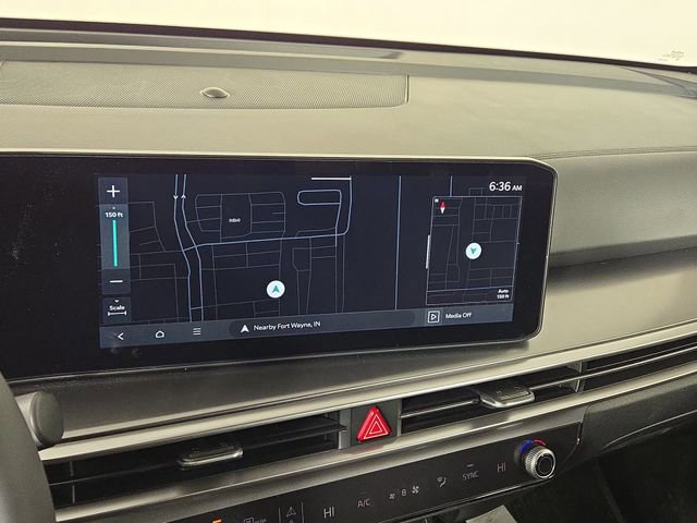 Certified 2025 Kia Sorento S image 19