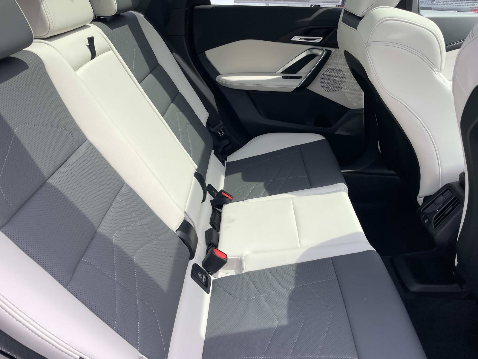 New 2026 BMW X1 xDrive28i w/ M Sport Package AWD/4WD image 25
