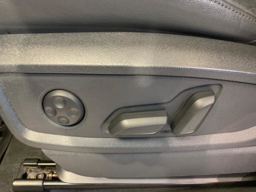 Used 2022 Audi SQ5 Premium Plus w/ Premium Plus Package image 17