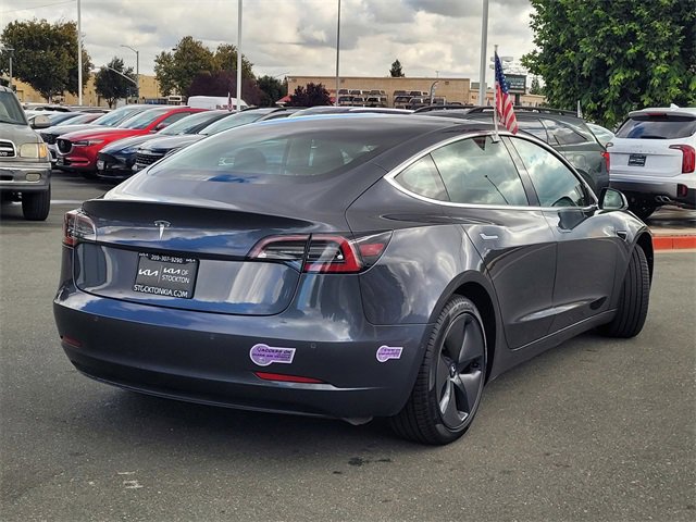 Used 2018 Tesla Model 3 Long Range image 4