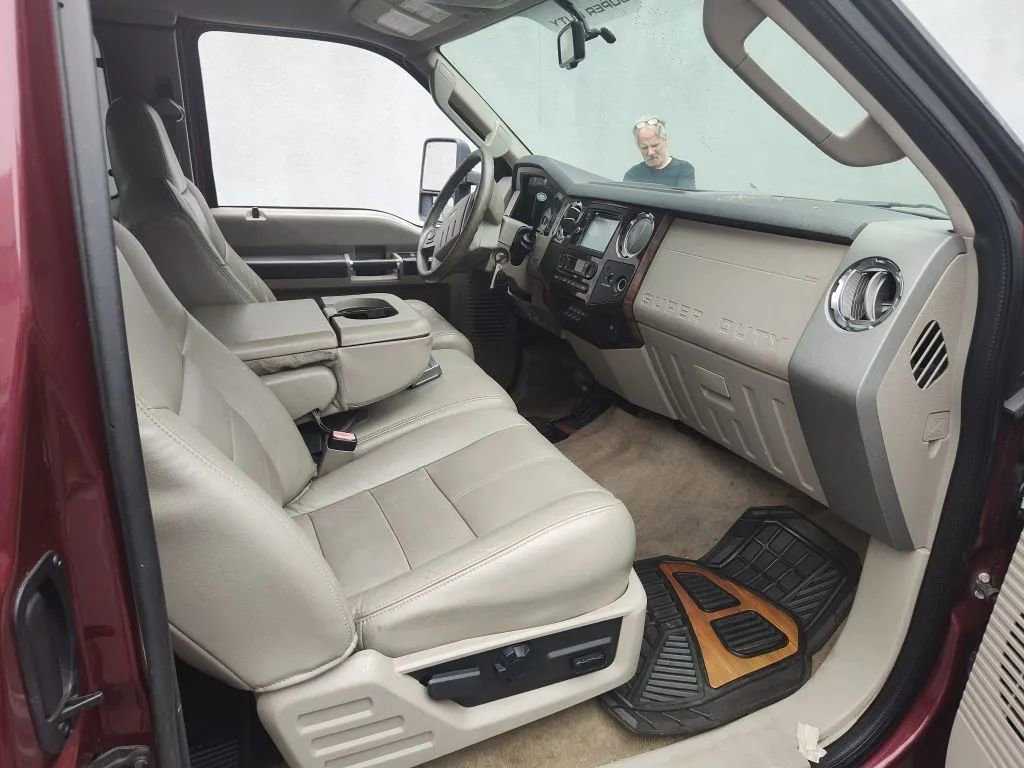 Used 2008 Ford F350 Lariat image 14