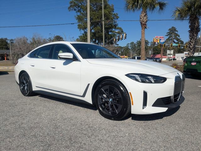 Used 2025 BMW i4 eDrive40 w/ Premium Package image 2