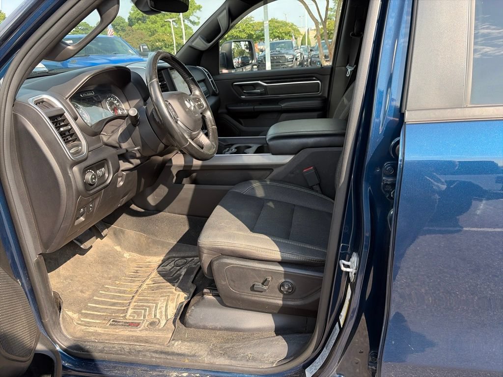 Used 2019 RAM 1500 Big Horn AWD/4WD image 14