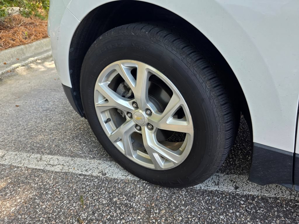 Used 2019 Chevrolet Equinox Premier FWD image 28