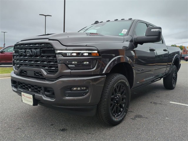 New 2025 RAM 3500 Limited image 8
