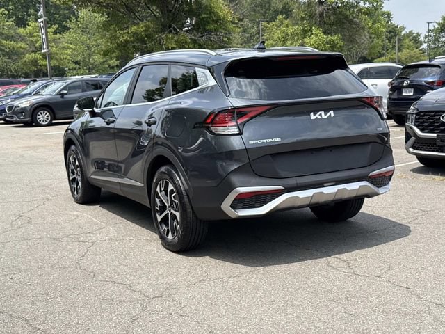Used 2024 Kia Sportage EX AWD/4WD image 4