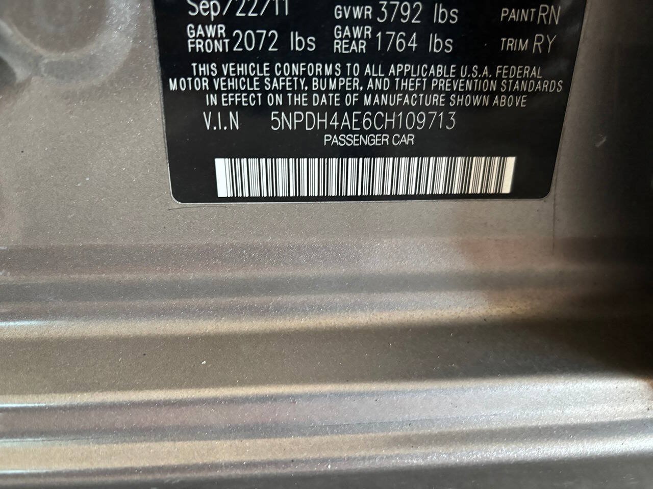 Used 2012 Hyundai Elantra Limited FWD image 10