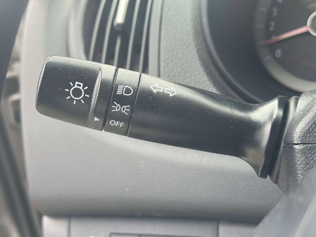 Used 2012 Kia Forte EX FWD image 20