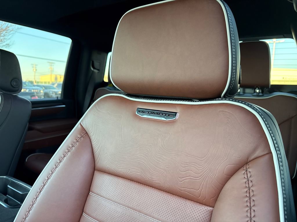 New 2025 GMC Sierra 2500 Denali Ultimate image 17