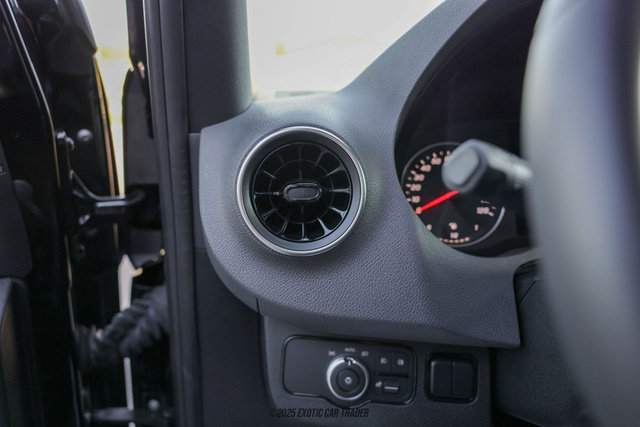 Used 2024 Mercedes-Benz Sprinter 2500 image 38