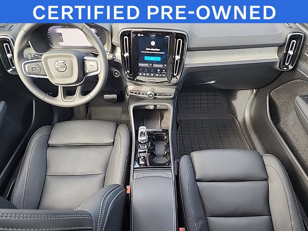 Used 2024 Volvo XC40 B5 Plus w/ Protection Package Premier AWD/4WD image 22