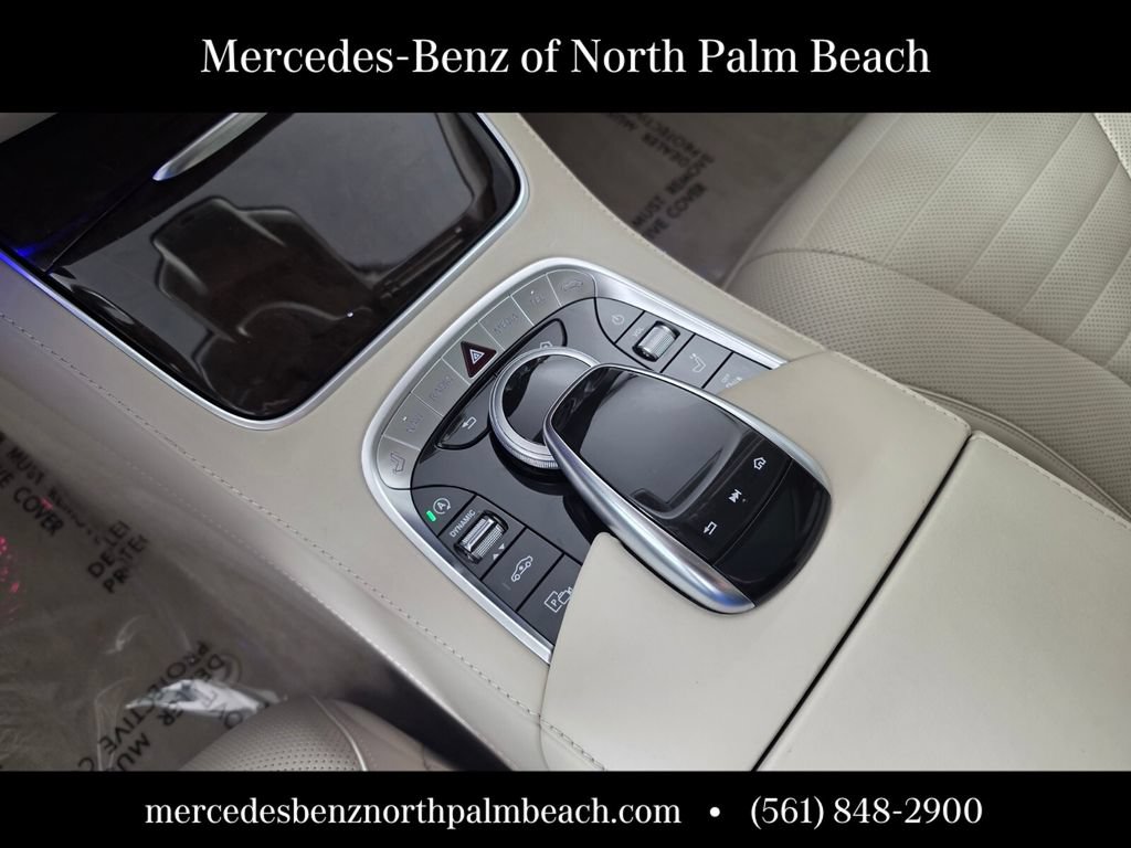 Used 2019 Mercedes-Benz S 560 Sedan image 24