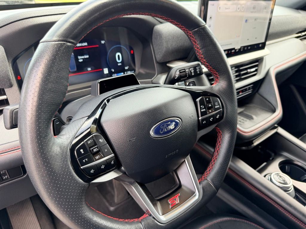 Certified 2025 Ford Explorer ST RWD image 28